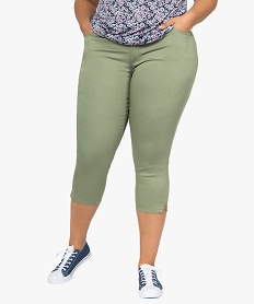 pantacourt femme grande taille en toile extensible coupe ajustee vertB520701_1