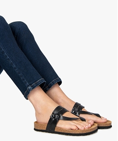 GEMO Sandales femme mules unies en cuir avec bride entre-doigts noir vif