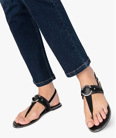 sandales femme a talon plat et entre-doigts avec anneau metal coupe speciale pied large noirB766501_1