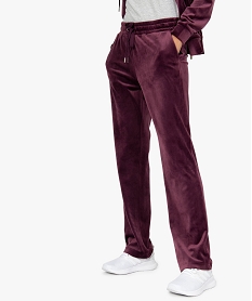 BLOUSON ROUGE FONCE PANTALON BORDEAUX