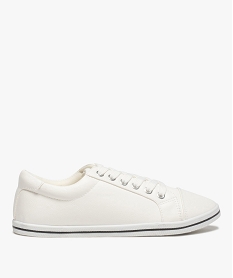 GEMO Baskets femme unies à semelle fine et fermeture lacets blanc standard