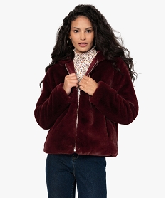 ACCESSOIRE GRIS MANTEAU BORDEAUX