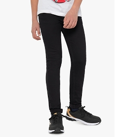 GEMO Pantalon garçon coupe skinny en toile extensible Noir