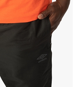 pantalon de sport homme avec zips dans le bas - umbro noirF590101_2