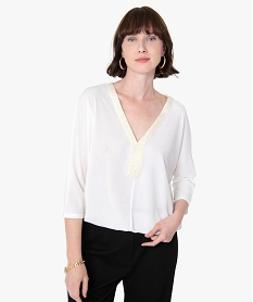GEMO Tee-shirt femme avec col V fantaisie Beige