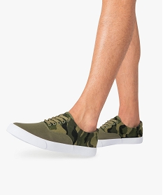 GEMO Baskets homme en toile style retro tennis Vert