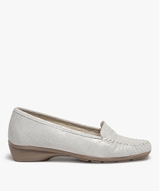 GEMO Mocassins femme confort dessus cuir imitation serpent argente