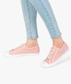 GEMO Baskets femme en toile unie avec lacets fleuris rose standard