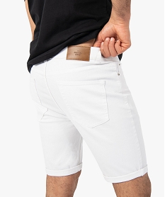 bermuda homme en coton extensible aspect jean blancF838101_2