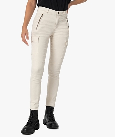 GEMO Pantalon femme avec poches à rabat sur les cuisses Beige