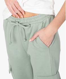 pantalon de jogging femme avec poches a rabat vertF896601_2