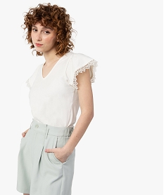 GEMO Tee-shirt femme à larges manches finitions brodées Blanc