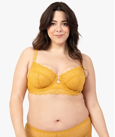 GEMO Soutien-gorge grande taille emboitant en dentelle Jaune