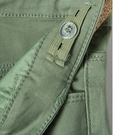 bermuda fille extensible coupe slim avec revers et ceinture pailletee vertG125201_2