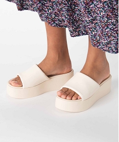 GEMO Mules femme à semelle plateforme et large bride unie beige standard
