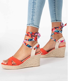GEMO Sandales femme à talon compensé et lacet foulard rouge standard