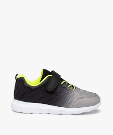 GEMO Baskets garçon running en textile renforcé et détails fluo noir standard