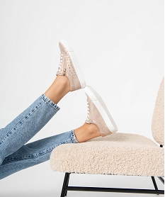 GEMO Baskets femme à motifs ajourés à lacets et zip fantaisie rose standard