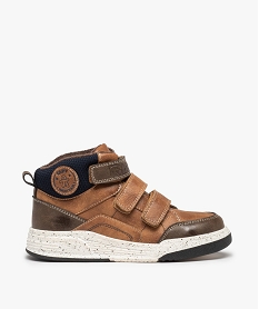 GEMO Baskets garçon mid-cut à col rembourré – Gepy marron standard