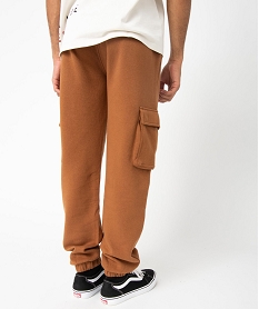 pantalon de jogging homme avec larges poches a rabat brunI291601_3