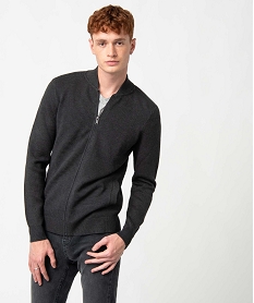 GEMO Gilet homme en maille texturée sur l’avant Gris