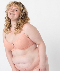 GEMO Soutien-gorge grande taille à armatures et coques fines Rose