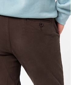 pantalon chino en coton stretch coupe slim homme brunI598301_2