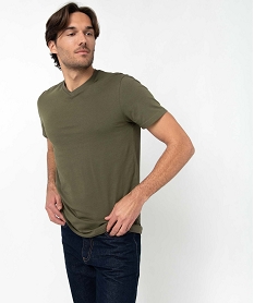 tee-shirt a manches courtes et col v homme vert tee-shirtsI616001_1