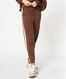 pantalon de jogging femme avec bandes contrastantes sur les cotes brunI673101_2