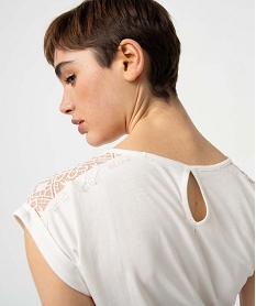 tee-shirt femme a manches courtes avec dentelle sur les epaules beigeI685401_2