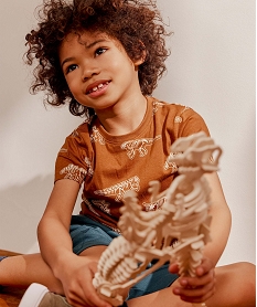 GEMO Tee-shirt garçon à manches courtes à motifs Brun