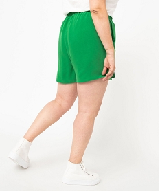 short en matiere satinee femme grande taille vert pantacourts et shortsI944501_3