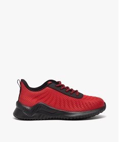 GEMO Baskets garçon unies en mesh avec reliefs rouge standard
