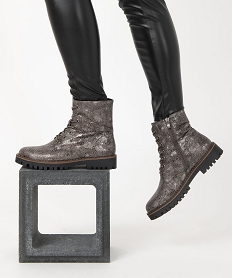 GEMO Boots lacées à semelle crantée et reflets brillants femme gris standard