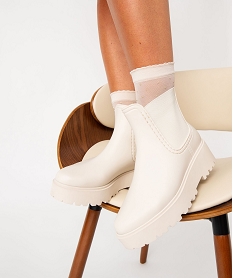 GEMO Boots femme unies style Chelsea à semelle plateforme crantée beige standard