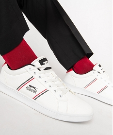 GEMO Baskets homme rétro à lacets et bandes colorées - Slazenger blanc chine