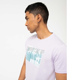 tee-shirt homme a manches courtes a motif estival violetJ112801_2