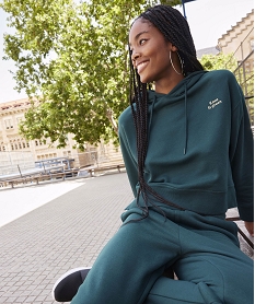 GEMO Sweat court à capuche avec message brodé femme vert standard
