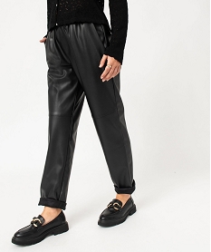 pantalon carotte a taille elastique en cuir imitation femme noirJ494301_1