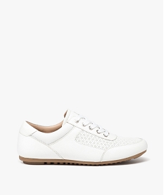 derbies femme confort en cuir uni a motifs ajoures blanc derbiesJ587001_1