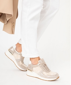 GEMO Baskets femme unies dessus avec dentelle et à semelle compensée beige standard