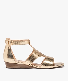 GEMO Sandales femme dessus couvrant effet métallisé talon fermé dore