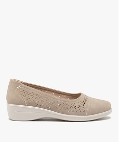 GEMO Ballerines femme confort unies en suédine ajourée et à semelle compensée beige standard