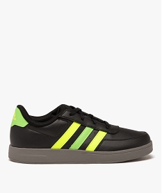 GEMO Baskets garçon à semelle et à bandes contrastantes - Adidas noir vif