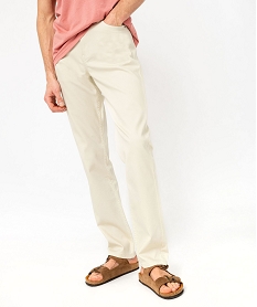 GEMO Pantalon 5 poches en coton stretch texturé avec ceinture tressée homme Blanc