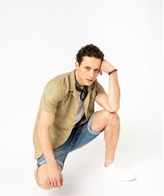 GEMO Chemise à manches courtes avec motifs ton sur ton homme beige vif