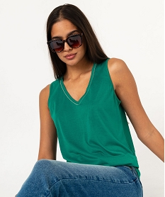GEMO Débardeur col V brillant en maille fluide femme vert standard
