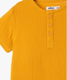 ensemble short tee-shirt en gaze de coton bebe garcon jaune shortsJ810301_2