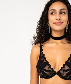 soutien-gorge corbeille forme foulard en dentelle noir soutien gorge avec armaturesJ930001_1