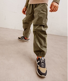 GEMO Pantalon parachute doublé à chevilles élastiquées garçon kaki standard